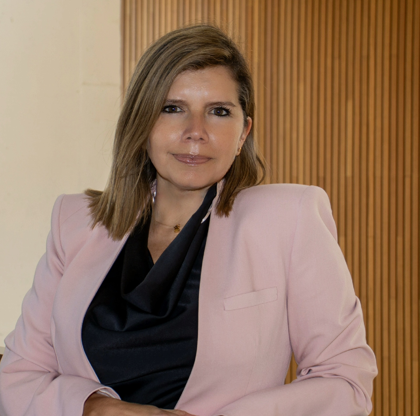 Dra. Romina Torres Torres